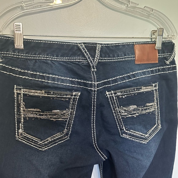 Maurice’s womens straight leg jeans dark denim medium - Picture 3 of 6